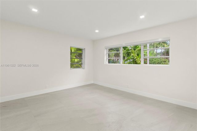 1261 98th St, Bay Harbor Islands, FL 33154