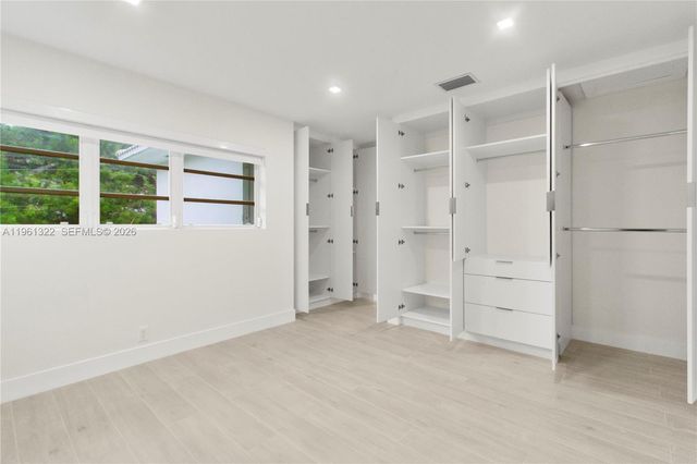 1261 98th St, Bay Harbor Islands, FL 33154