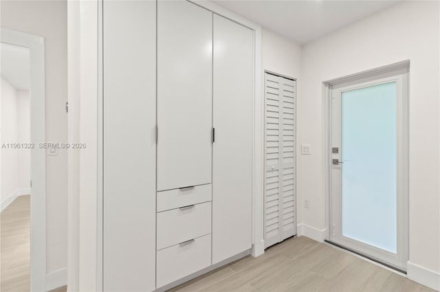 1261 98th St, Bay Harbor Islands, FL 33154