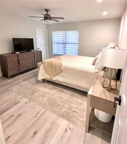 11392 Boca Woods Ln, Boca Raton, FL 33428