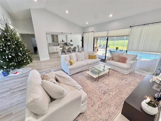 11392 Boca Woods Ln, Boca Raton, FL 33428