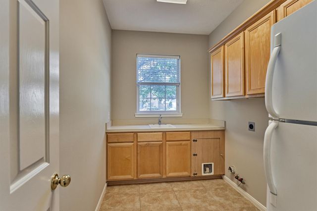 6610 Glenhill Drive, Spring, TX 77389