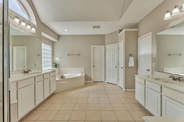 6610 Glenhill Drive, Spring, TX 77389