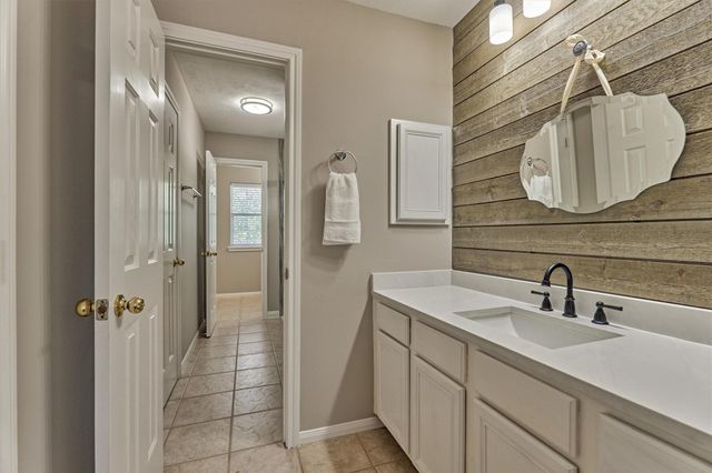 6610 Glenhill Drive, Spring, TX 77389
