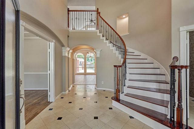 6610 Glenhill Drive, Spring, TX 77389