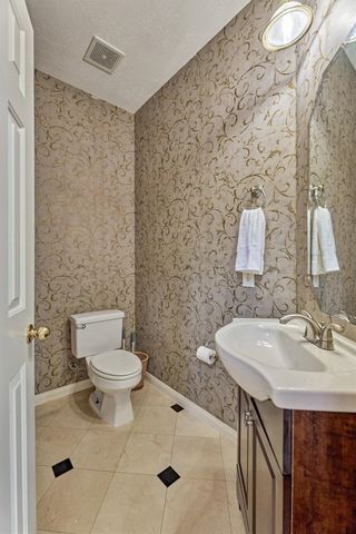 6610 Glenhill Drive, Spring, TX 77389