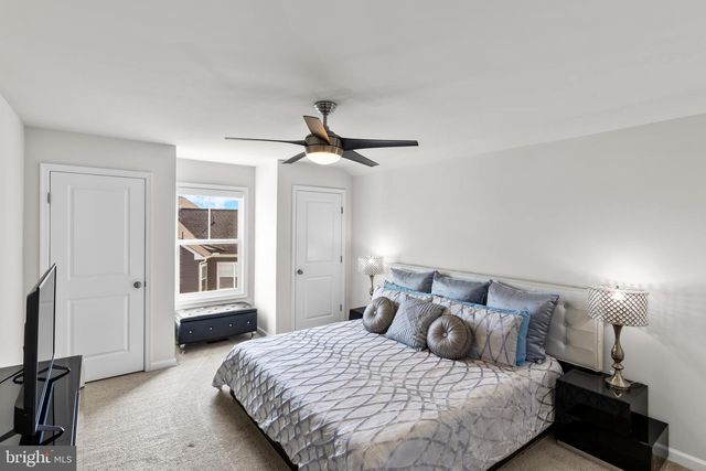 11708 ROBIN WOODS CIR, Spotsylvania, VA 22551