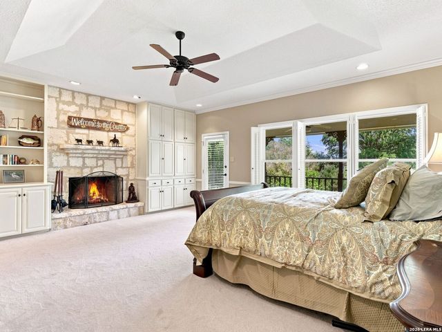 2317 Waterford Grace, New Braunfels, TX 78130