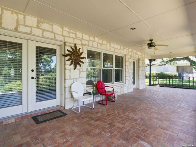 2317 Waterford Grace, New Braunfels, TX 78130