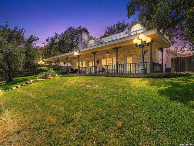 2317 Waterford Grace, New Braunfels, TX 78130