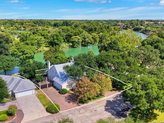 2317 Waterford Grace, New Braunfels, TX 78130