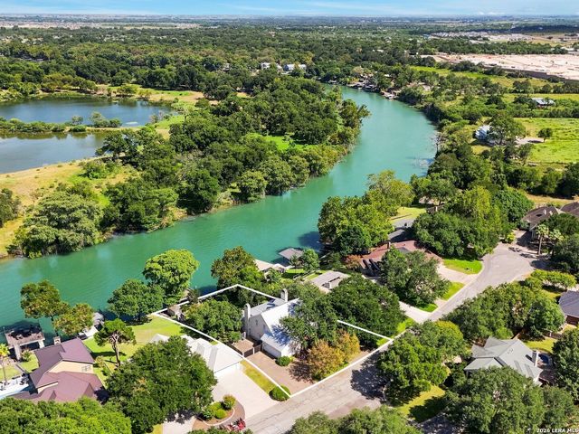 2317 Waterford Grace, New Braunfels, TX 78130