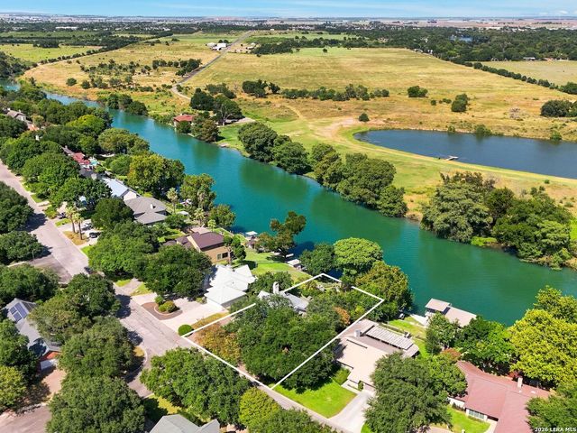 2317 Waterford Grace, New Braunfels, TX 78130