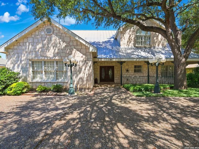 2317 Waterford Grace, New Braunfels, TX 78130