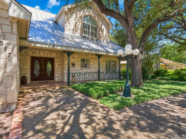 2317 Waterford Grace, New Braunfels, TX 78130
