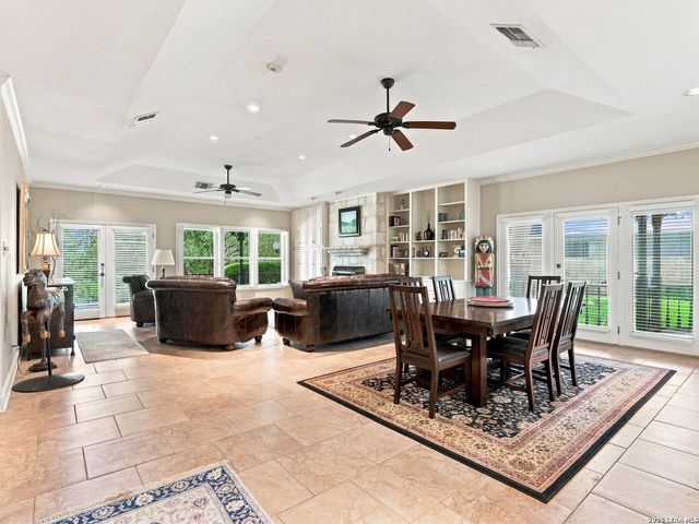 2317 Waterford Grace, New Braunfels, TX 78130