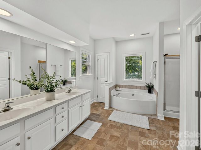 18814 Coachmans Trace, Cornelius, NC 28031
