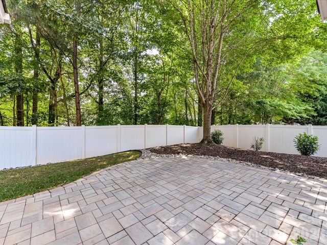 18814 Coachmans Trace, Cornelius, NC 28031