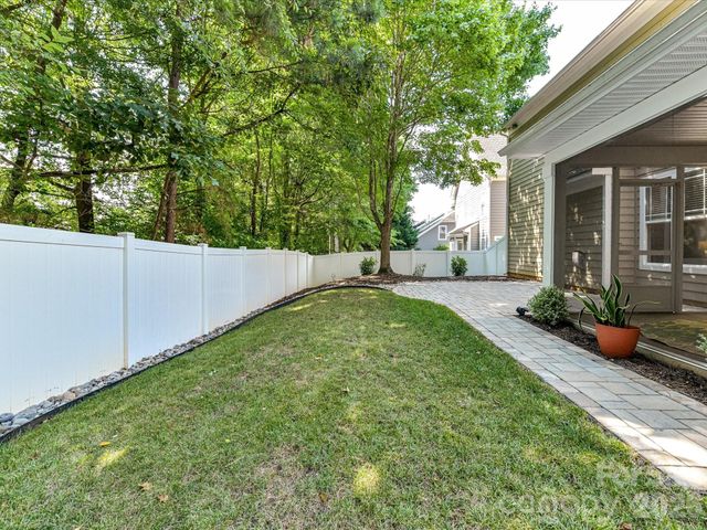 18814 Coachmans Trace, Cornelius, NC 28031