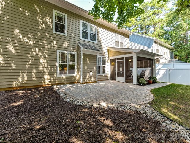 18814 Coachmans Trace, Cornelius, NC 28031