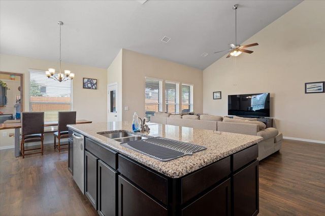 1905 McQueeny CV, Round Rock, TX 78664