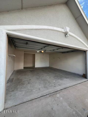 11105 BULLSEYE Street, El Paso, TX 79934