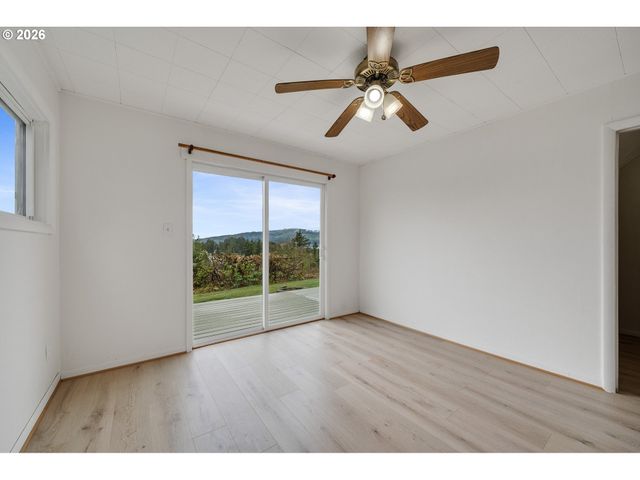 6475 SEATTLE Ave, Bay City, OR 97107