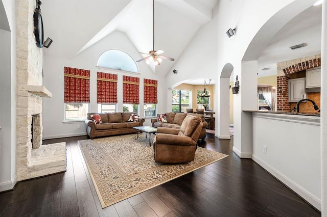 16106 Ormonde Crossing Drive, Cypress, TX 77429