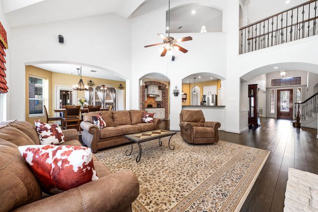 16106 Ormonde Crossing Drive, Cypress, TX 77429