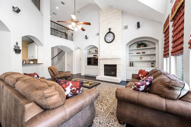 16106 Ormonde Crossing Drive, Cypress, TX 77429