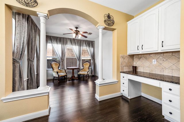 16106 Ormonde Crossing Drive, Cypress, TX 77429