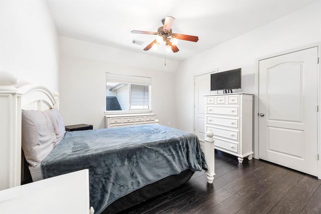 16106 Ormonde Crossing Drive, Cypress, TX 77429