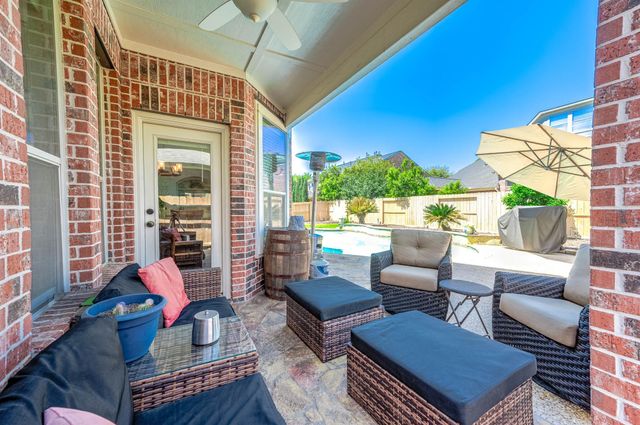 16106 Ormonde Crossing Drive, Cypress, TX 77429