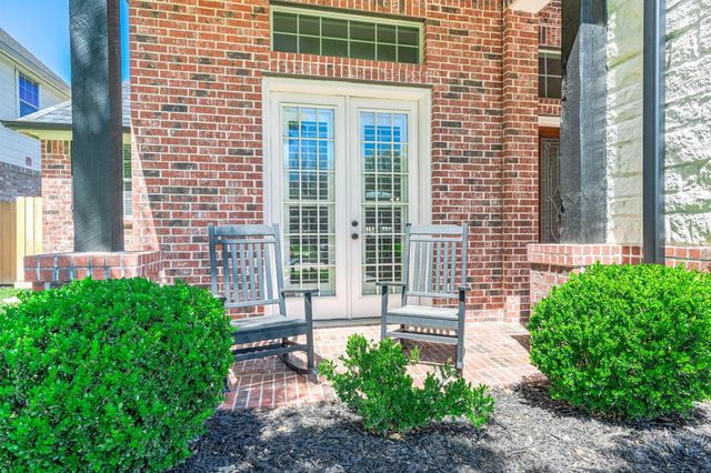 16106 Ormonde Crossing Drive, Cypress, TX 77429