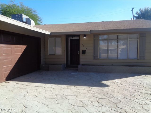 4013 El Camino Avenue, Las Vegas, NV 89102