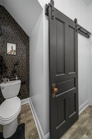 917 N 5th Street, St Charles, MO 63301