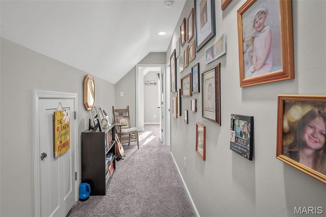 917 N 5th Street, St Charles, MO 63301