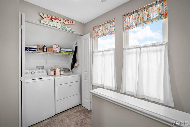 917 N 5th Street, St Charles, MO 63301