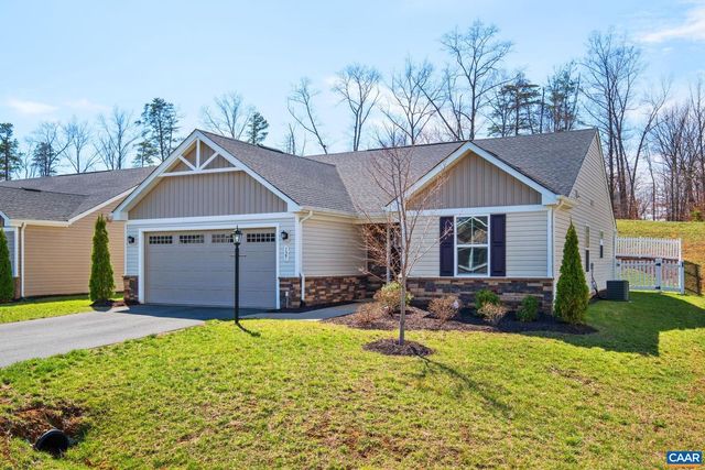 127 PARK DR, Palmyra, VA 22963