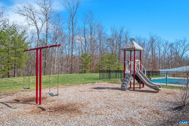 127 PARK DR, Palmyra, VA 22963