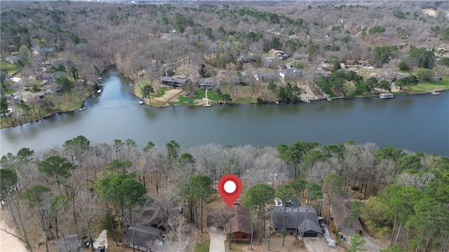 17 Devizis Drive, Bella Vista, AR 72714