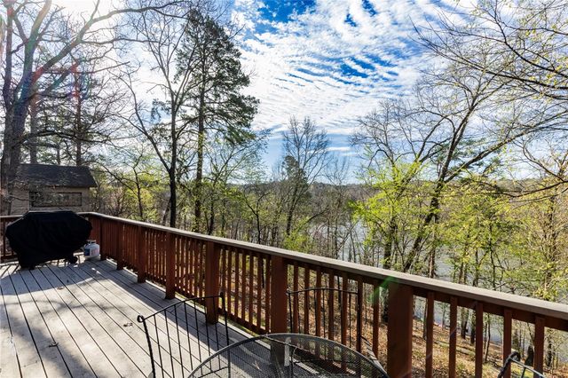 17 Devizis Drive, Bella Vista, AR 72714