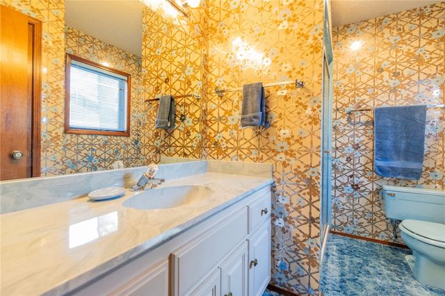 17 Devizis Drive, Bella Vista, AR 72714