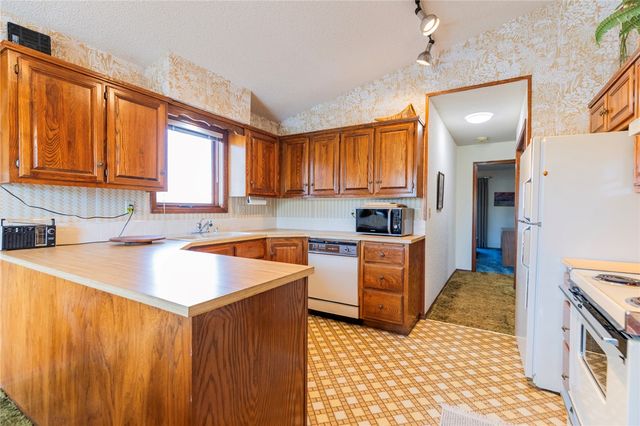 17 Devizis Drive, Bella Vista, AR 72714