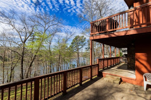 17 Devizis Drive, Bella Vista, AR 72714