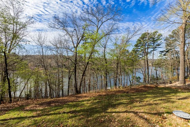 17 Devizis Drive, Bella Vista, AR 72714