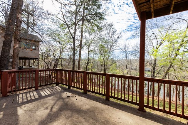 17 Devizis Drive, Bella Vista, AR 72714
