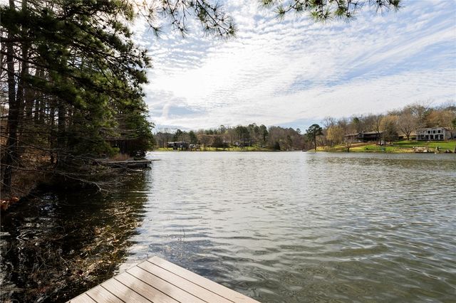 17 Devizis Drive, Bella Vista, AR 72714