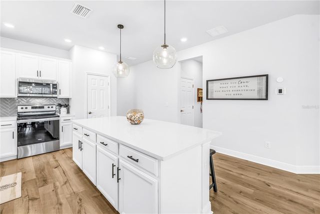 8217 TRIMBELLE, Parrish, FL 34219