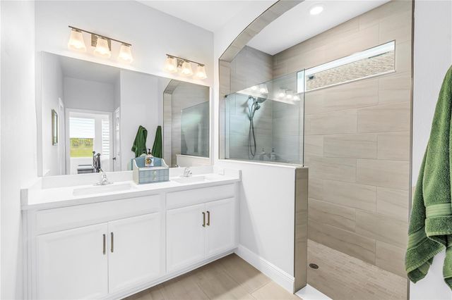 8217 TRIMBELLE, Parrish, FL 34219